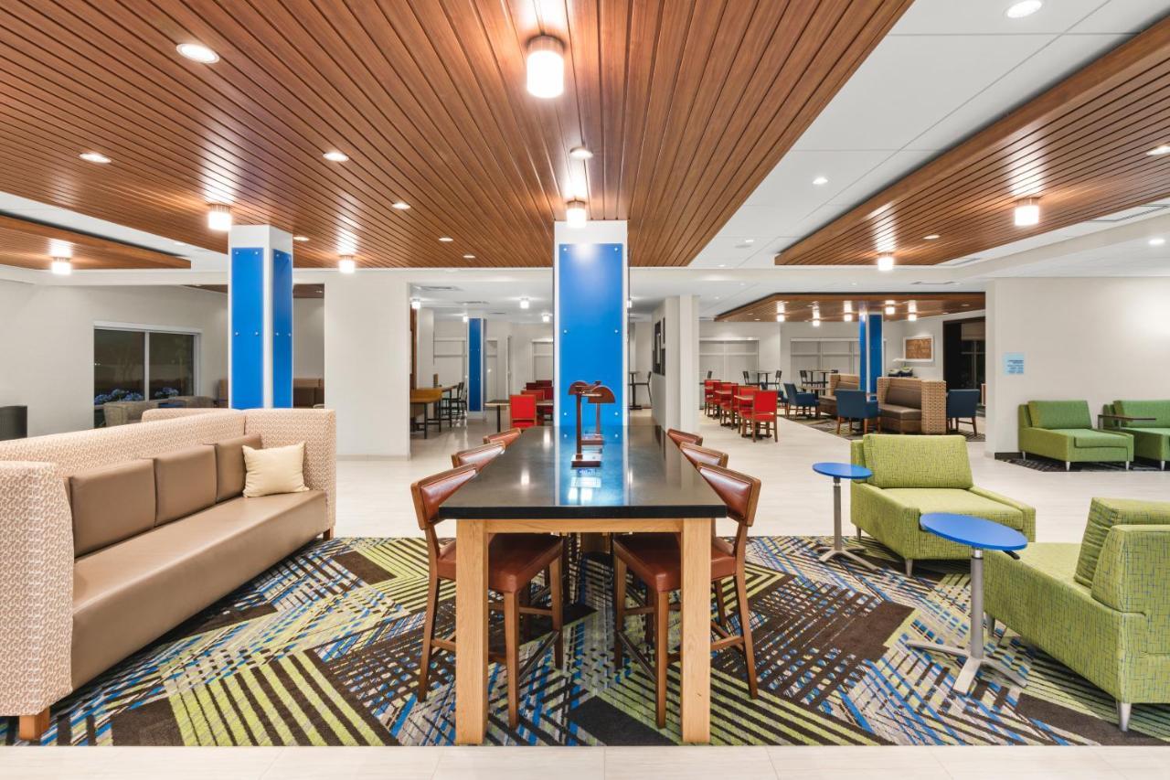 Holiday Inn Express & Suites - Suisun City By Ihg Extérieur photo