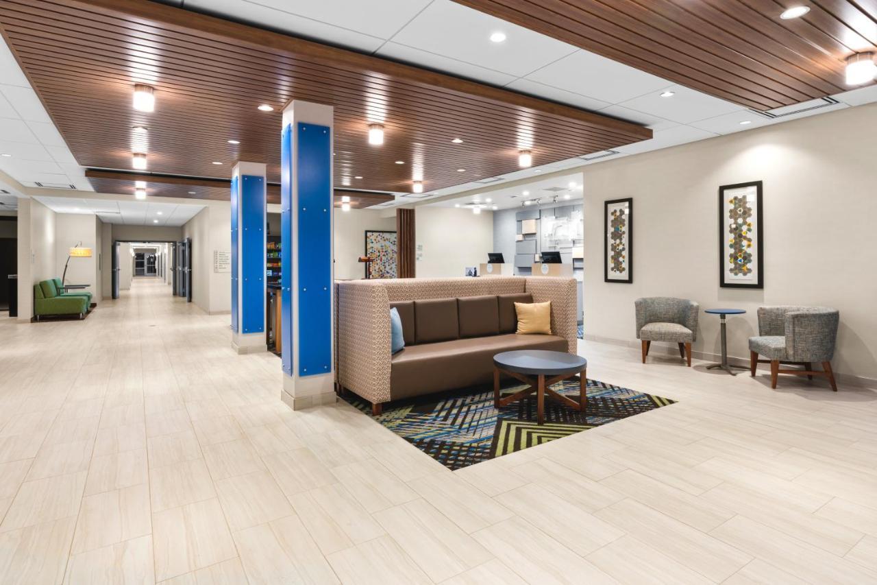 Holiday Inn Express & Suites - Suisun City By Ihg Extérieur photo