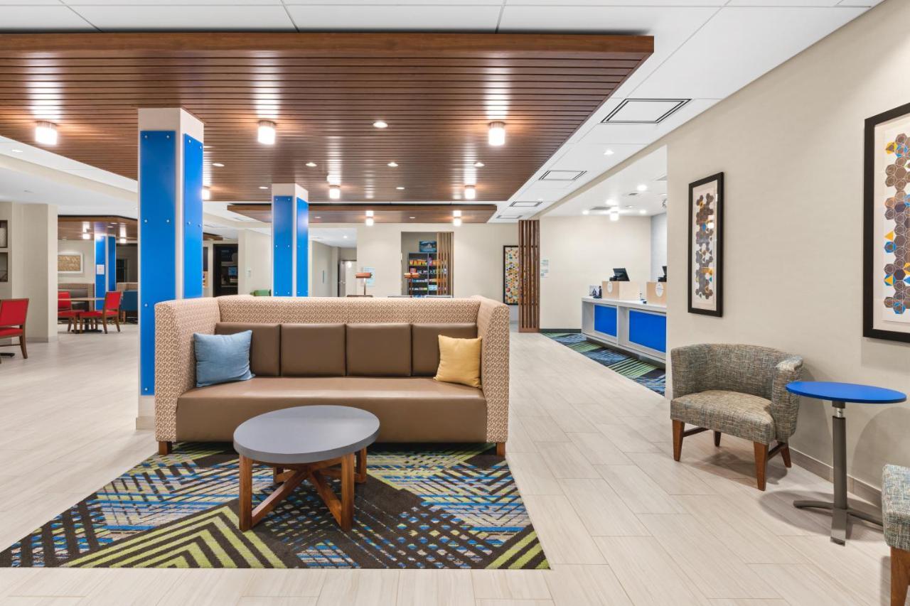 Holiday Inn Express & Suites - Suisun City By Ihg Extérieur photo