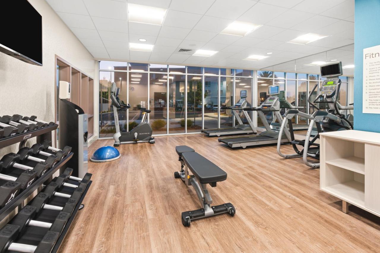 Holiday Inn Express & Suites - Suisun City By Ihg Extérieur photo