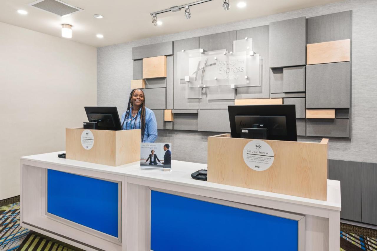 Holiday Inn Express & Suites - Suisun City By Ihg Extérieur photo