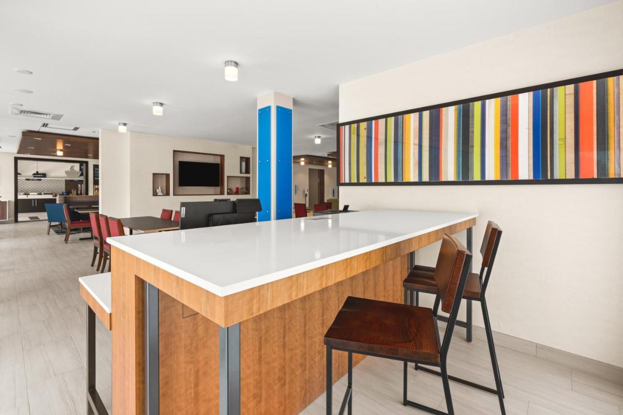 Holiday Inn Express & Suites - Suisun City By Ihg Extérieur photo