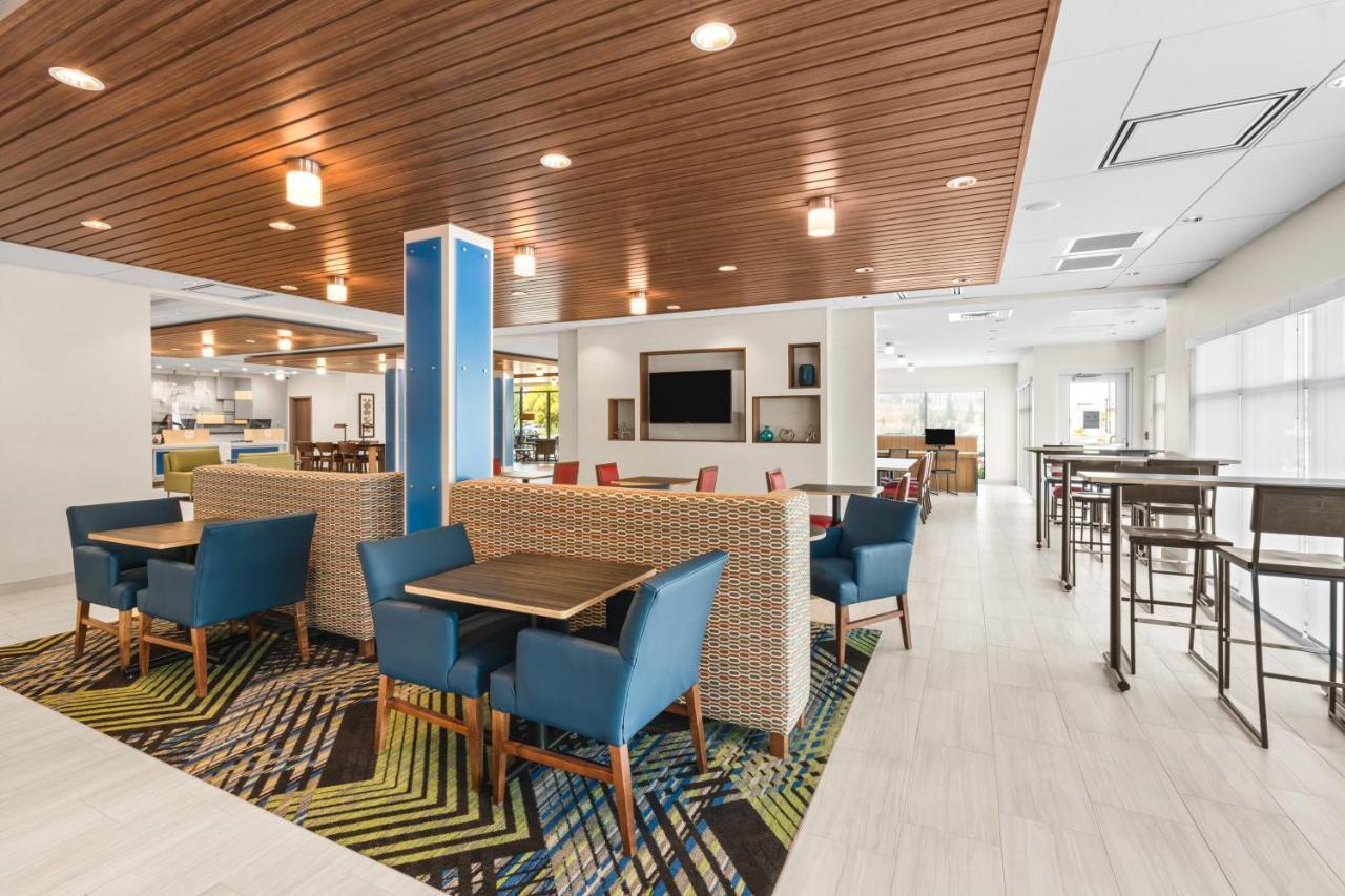 Holiday Inn Express & Suites - Suisun City By Ihg Extérieur photo